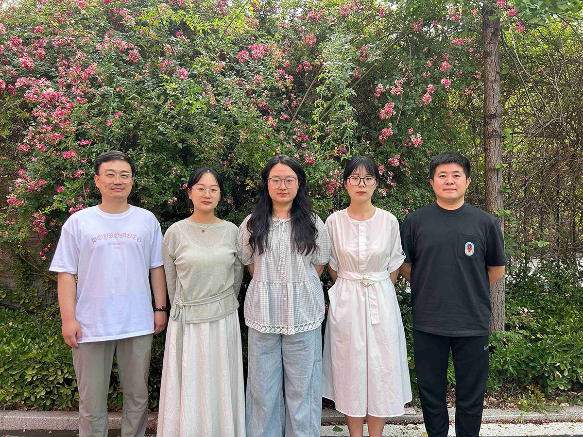 七年级地理组：情景教学近生活，自足合作重落实